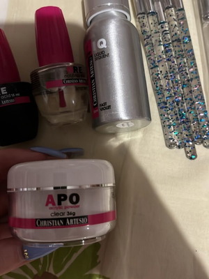 Nail equipment like new