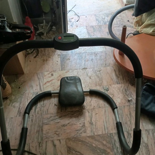 Fitness equipment like new
