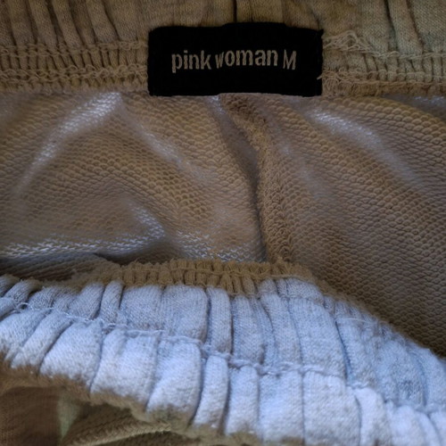 Summer shorts Pink Woman size M like new, white and gray