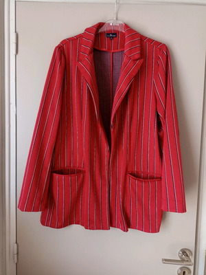 Striped red sweatshirt jacket new, sizes L and XL