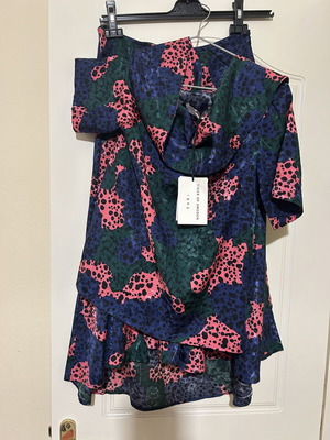 Tiger of Sweden Luxury Set Top and Skirt new, colorful, size S/M