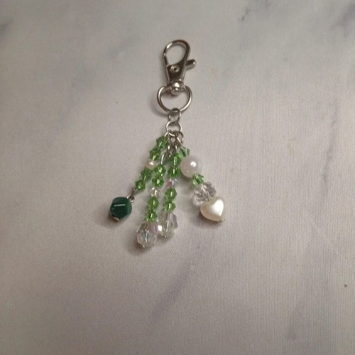 Handmade magic keychain new, green and silver