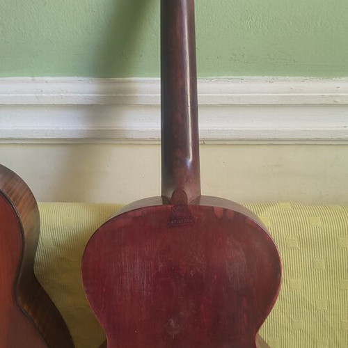 Rebetiko Guitar G. Apartian like new