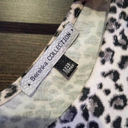Bershka women's dress like new, black and beige, size 28
