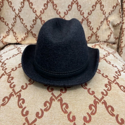 Men's wool hat for winter Large like new
