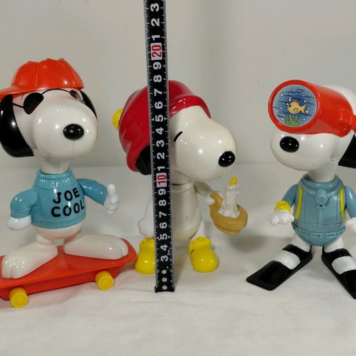 Snoopy McDonalds Happy Meal figures used, pack of 2000