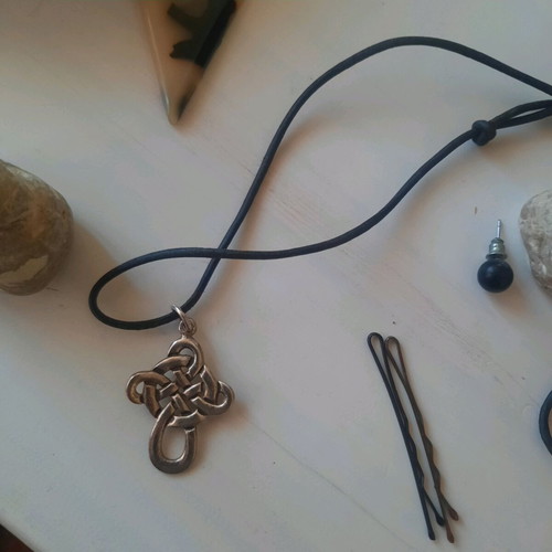 Sterling silver 925 pendant with gothic protection symbol like new