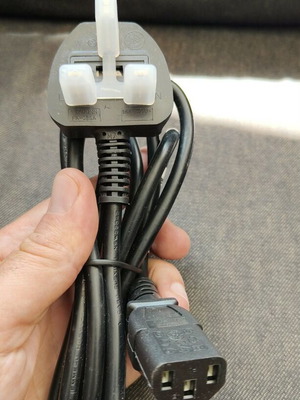 UK power cable (British plug) to IEC C13 new