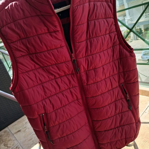 Sleeveless jacket red/bordeaux men's Medium like new from LC Waikiki