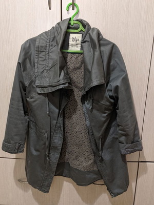 Khaki parka XDYE size M like new
