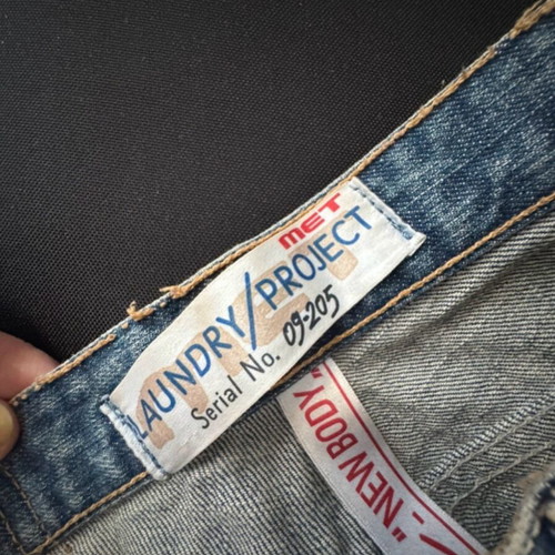 MET Italy jeans like new, size M, blue