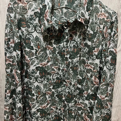Vassia Kostara Boho shirt new, green with paisley print