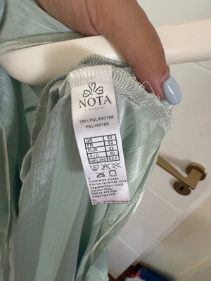 Nota XXL long nightgown with matching robe, like new, size L
