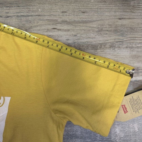 Levi's Batwing Logo T-Shirt Yellow Youth Size 14A NWT