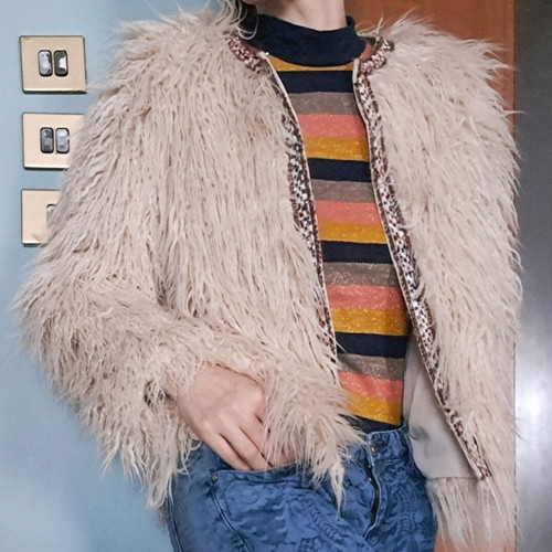 Zara Basic Shaggy Faux Fur Jacket like new, beige