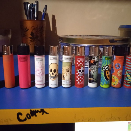 Clipper lighters collection like new, 72 pieces with rare models