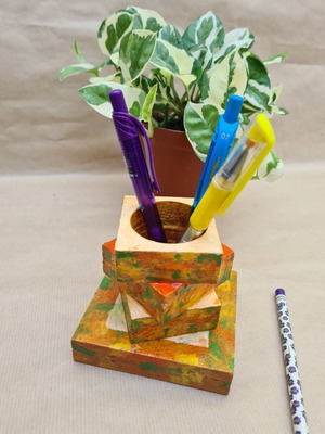 Wooden pencil holder handmade, recyclable wood, new