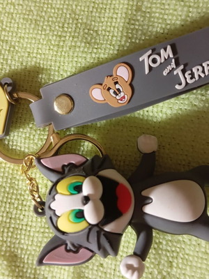 Tom and Jerry keychain new