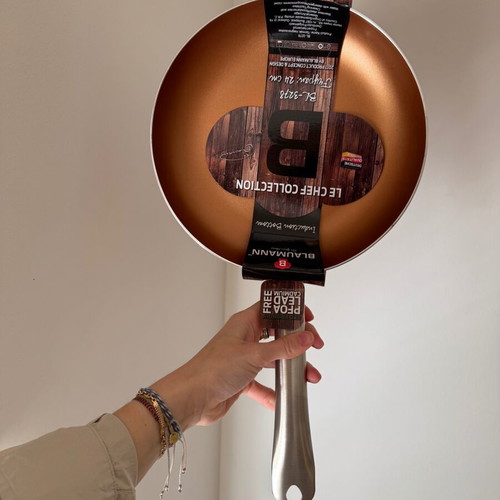 Blaumann Le Chef Cookware set of 2, new, non-stick copper color