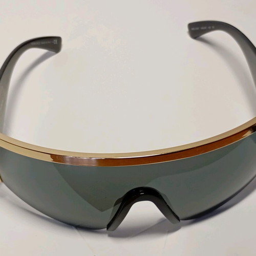 Versace 2197 women's sunglasses used, black and gold