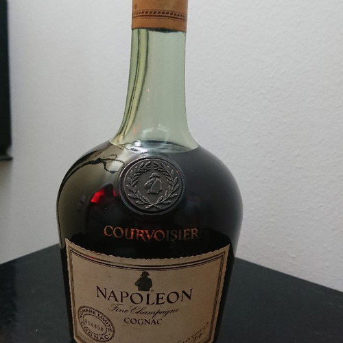 Napoleon Courvoisier Cognac 1968 new, 52 years old, 700 ml