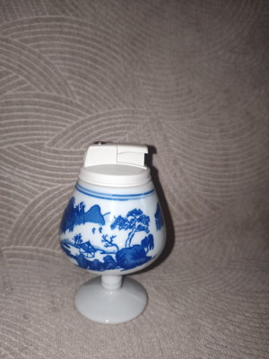 Vintage Jingdezhen Porcelain Table Lighter Blue & White