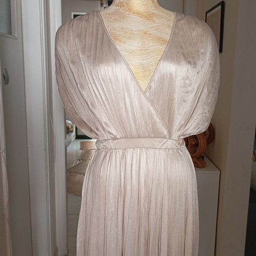 Valesere maxi dress like new, size S, beige