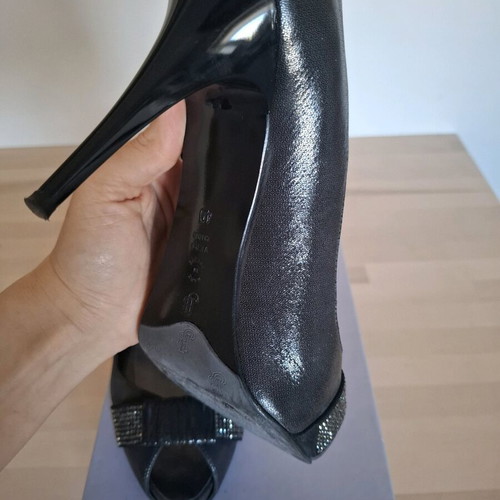 Bournazos black peep-toe pumps size 40 like new with Swarovski