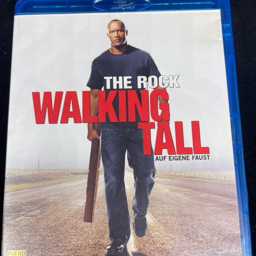 Walking Tall Blu-ray like new, action movie
