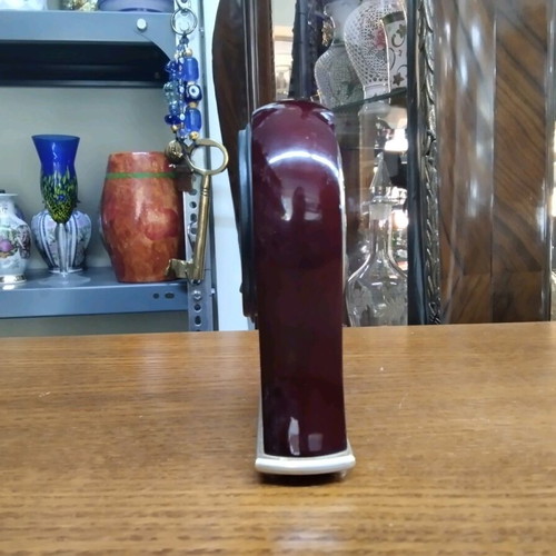 Quartz desk clock like new, battery operated 13x10x4 cm