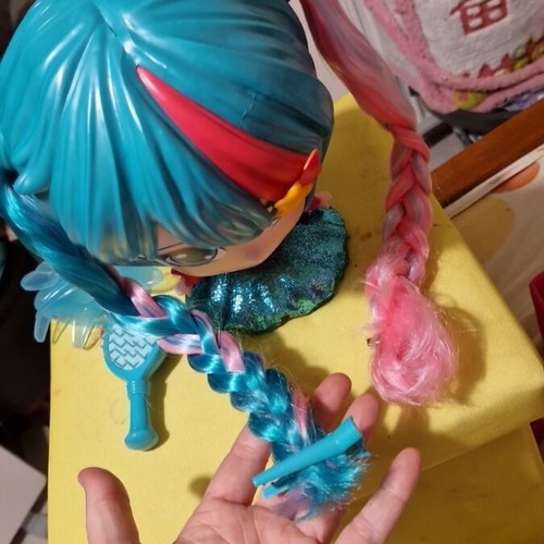 Splash Toys Fancy Lili doll like new