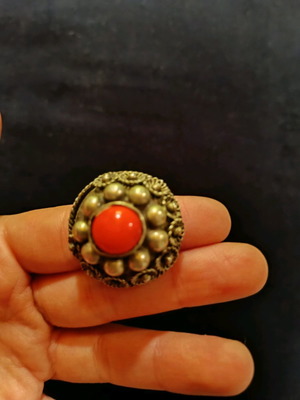Vintage collectible ring used