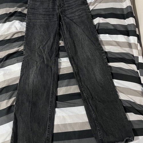 Pull & Bear wide leg jeans size 32, black