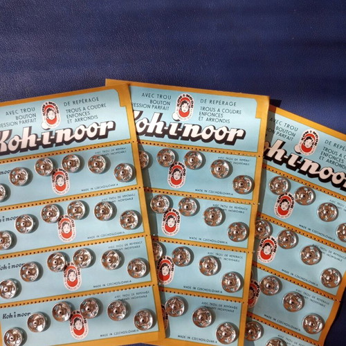 Metal snap fasteners from Czechia 15mm new, 72 pairs