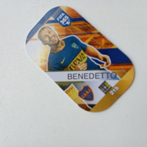 Benedetto FIFA 365 2019 football tag used