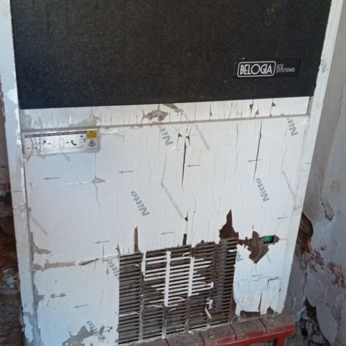 Ice machines used, one fully functional, one needs repair