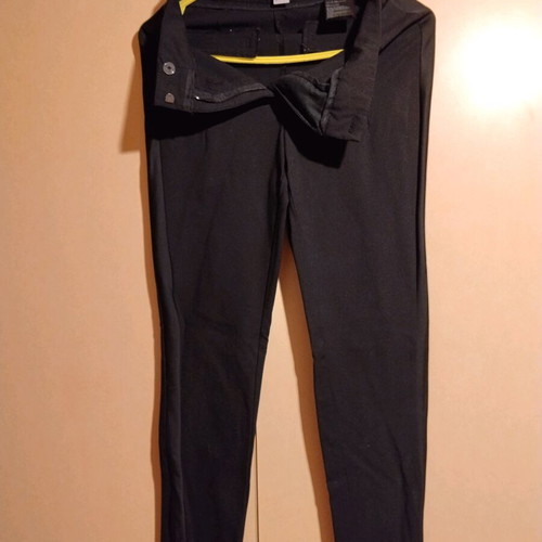 Zara black pants like new size S with zipper at hem
