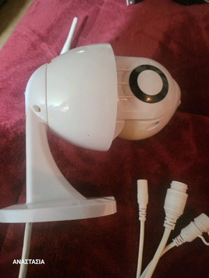 Κάμερα με δώρο μικρή κάμερα, λειτουργεί με σπασμένο περιστρεφόμενο μέρος