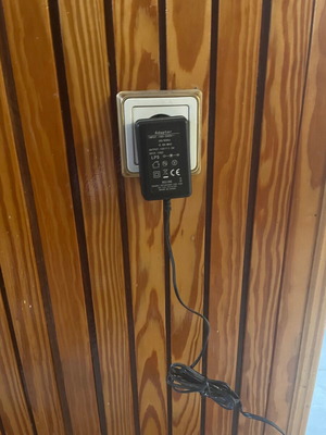 Scale like new