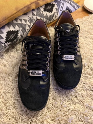 Dsquared2 sneakers σαν καινούργιο, μέγεθος 43, μαύρο