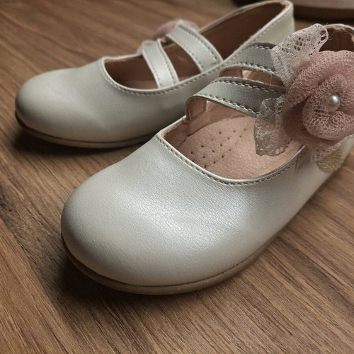 Baptism shoes all leather pearl color like new
