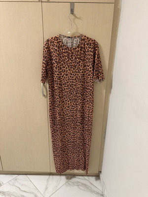 Zara dress long leopard pleated like new, size M