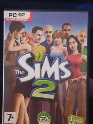 Sims 2 pack of three used games in excellent condition