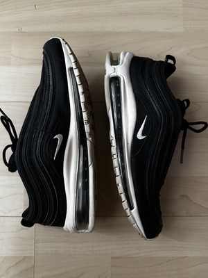 Nike Air Max 97 sneakers, size 42, unisex, black