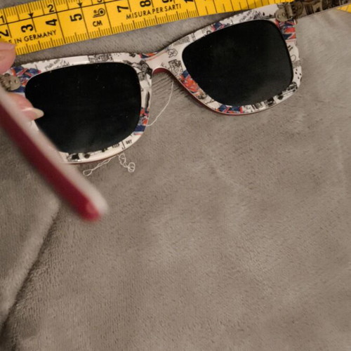 Ray Ban Limited Edition Sunglasses New, Red