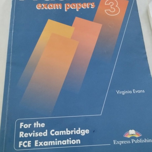 Practice Exam Papers 3 and Key set like new, Express Publishing