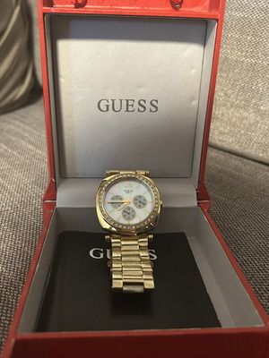 Ρολόι Guess γυναικείο σαν καινούργιο