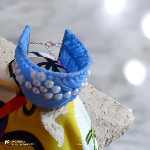 Handmade bracelet new with extension chains blue satin and white stones