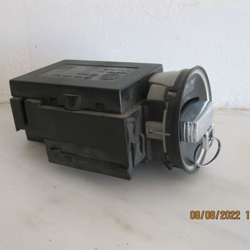Ignition lock with key for VW Passat '05-'11 used