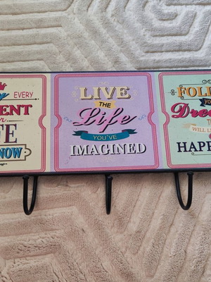 Wooden wall hanger used